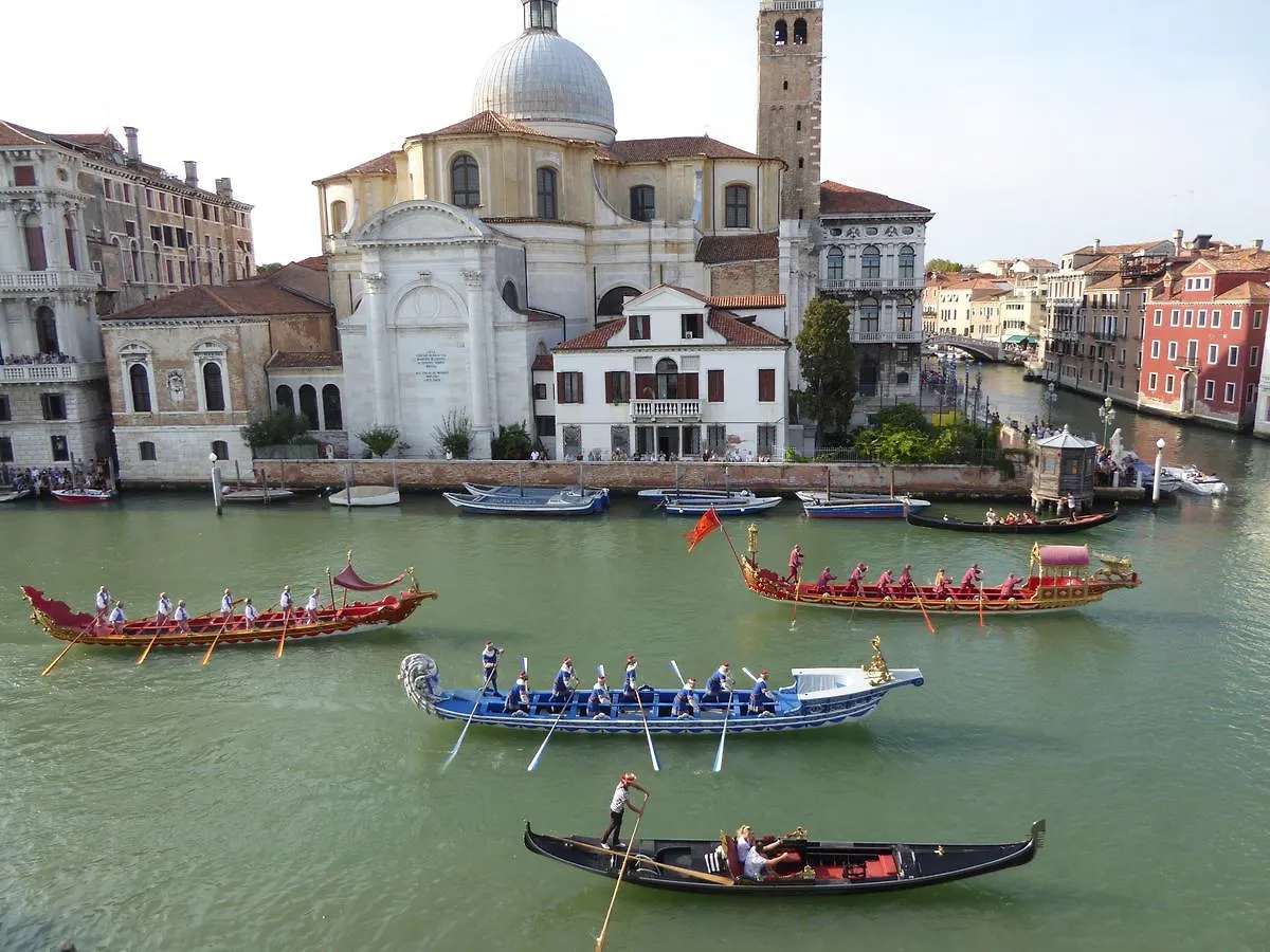 B&B Vista Sul Canal Grande Venecia 2*,